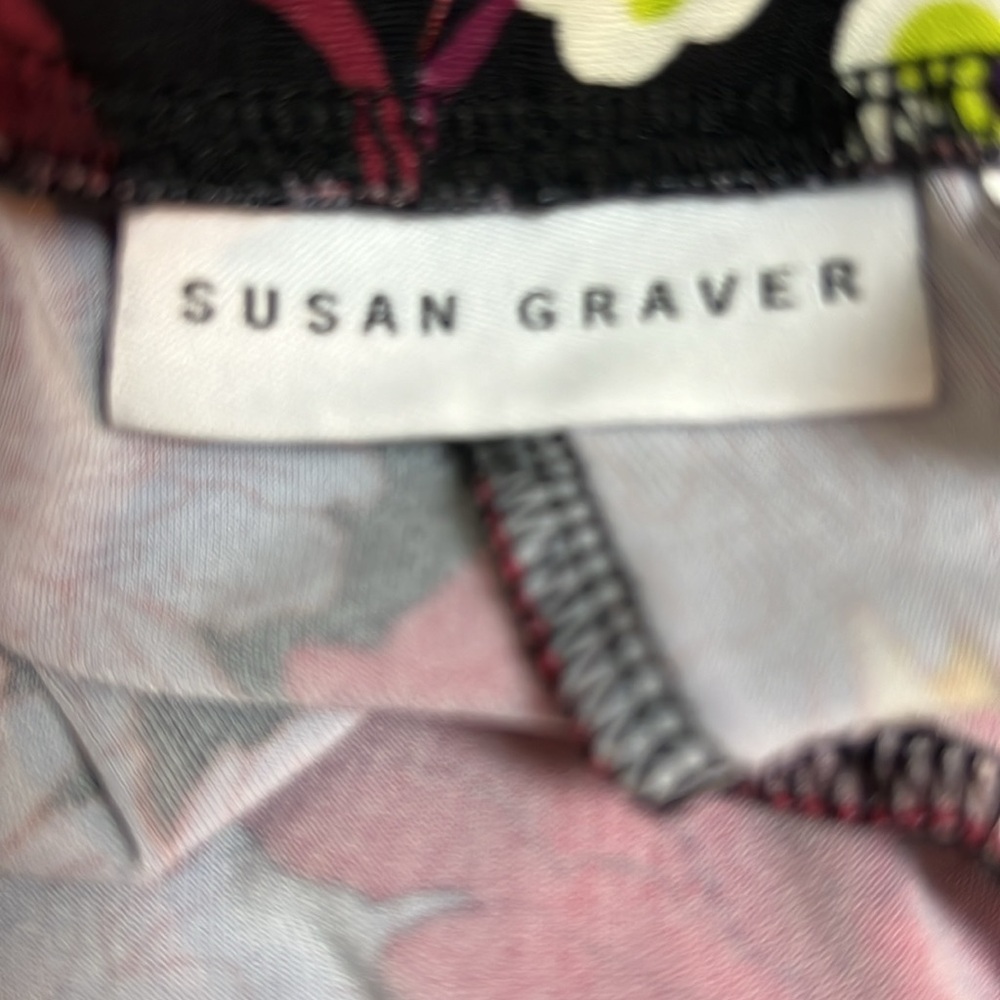 Women's Size Large Petite Susan Graver Liquid Knit Black Printed Pants - Picture 8 of 14